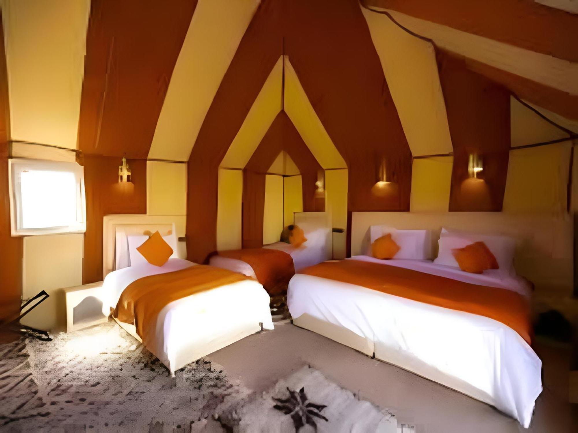 Merzouga Sahara Nights Camp & Desert Activities Buitenkant foto
